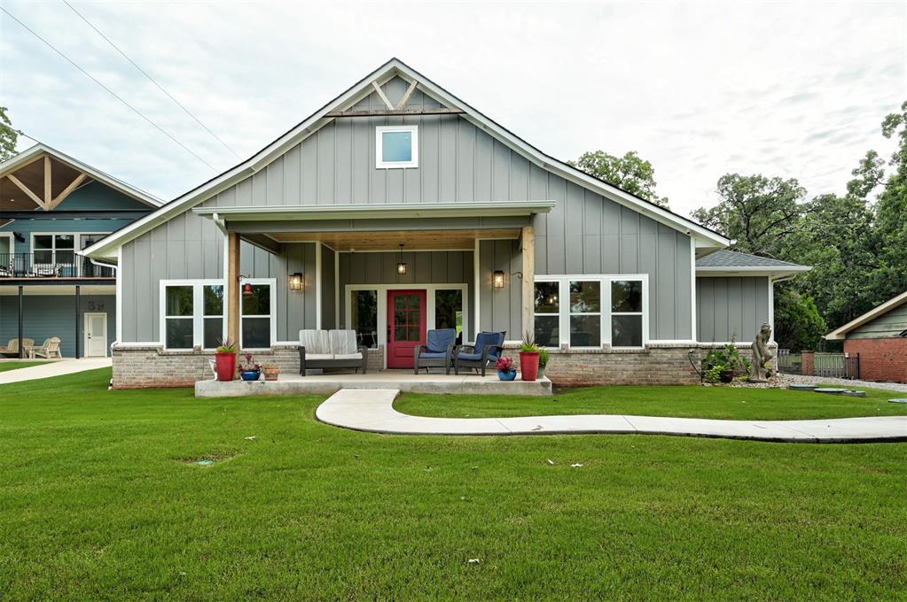 16 W Hill Street Property Photo 6