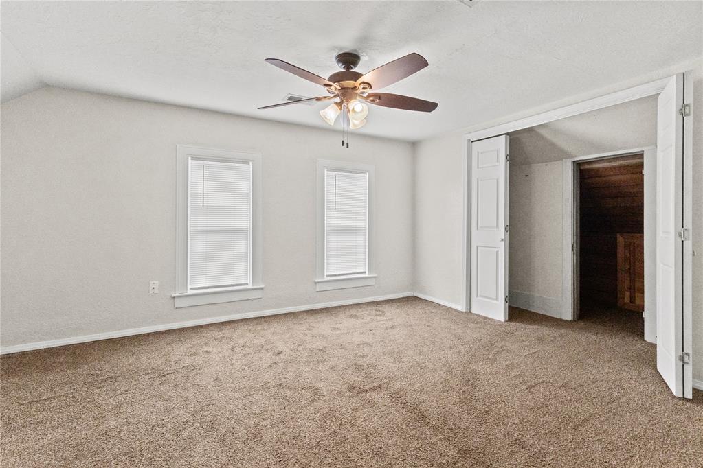 108 W Tom Stafford Street Property Photo 27
