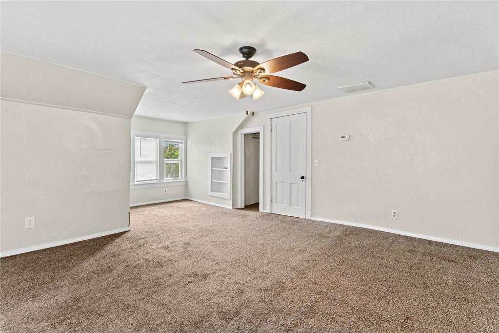 108 W Tom Stafford Street Property Photo 30
