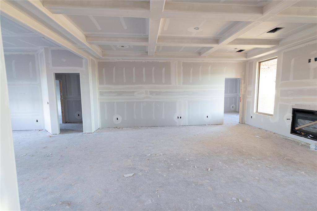 816 Peony Place Property Photo 4