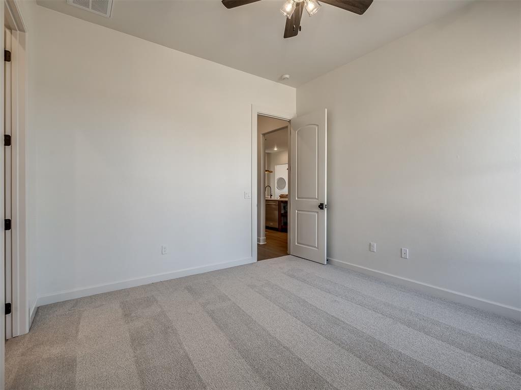 9401 Far Hills Court Property Photo 27