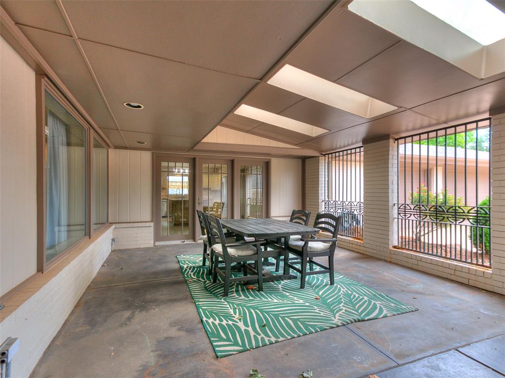 12833 Cedar Springs Road Property Photo 4
