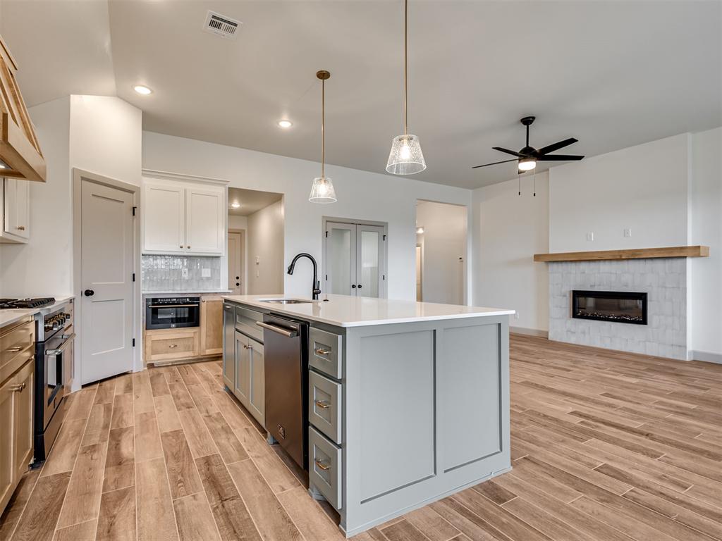 12405 Dolche Vita Drive Property Photo 9