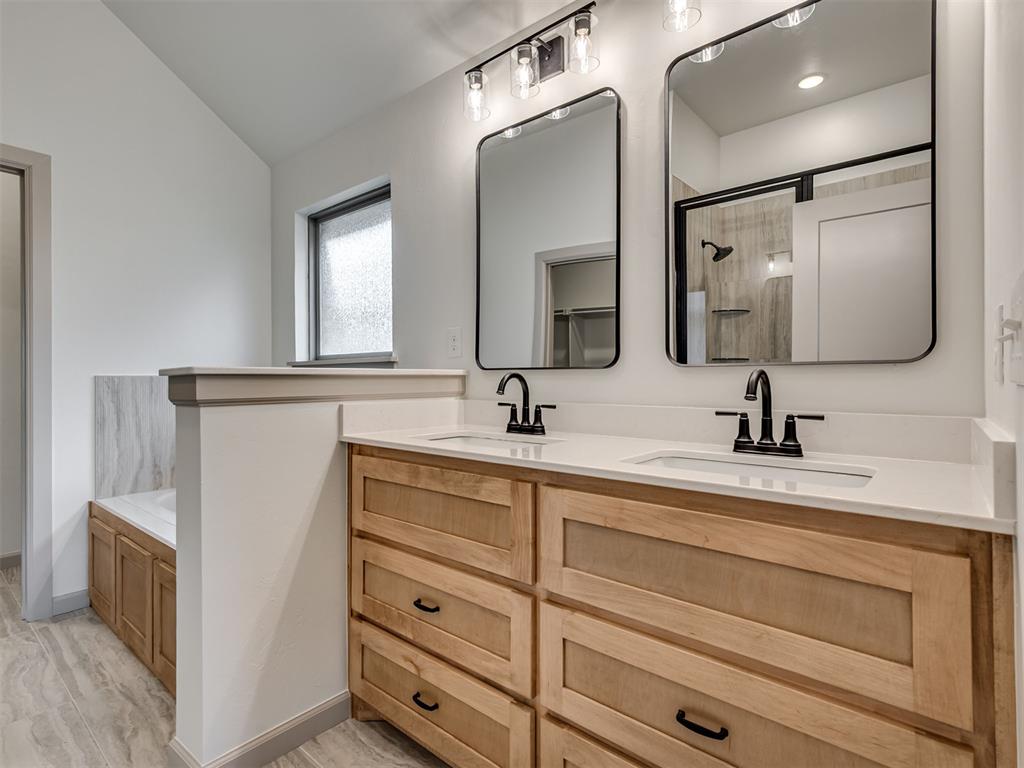 12405 Dolche Vita Drive Property Photo 18