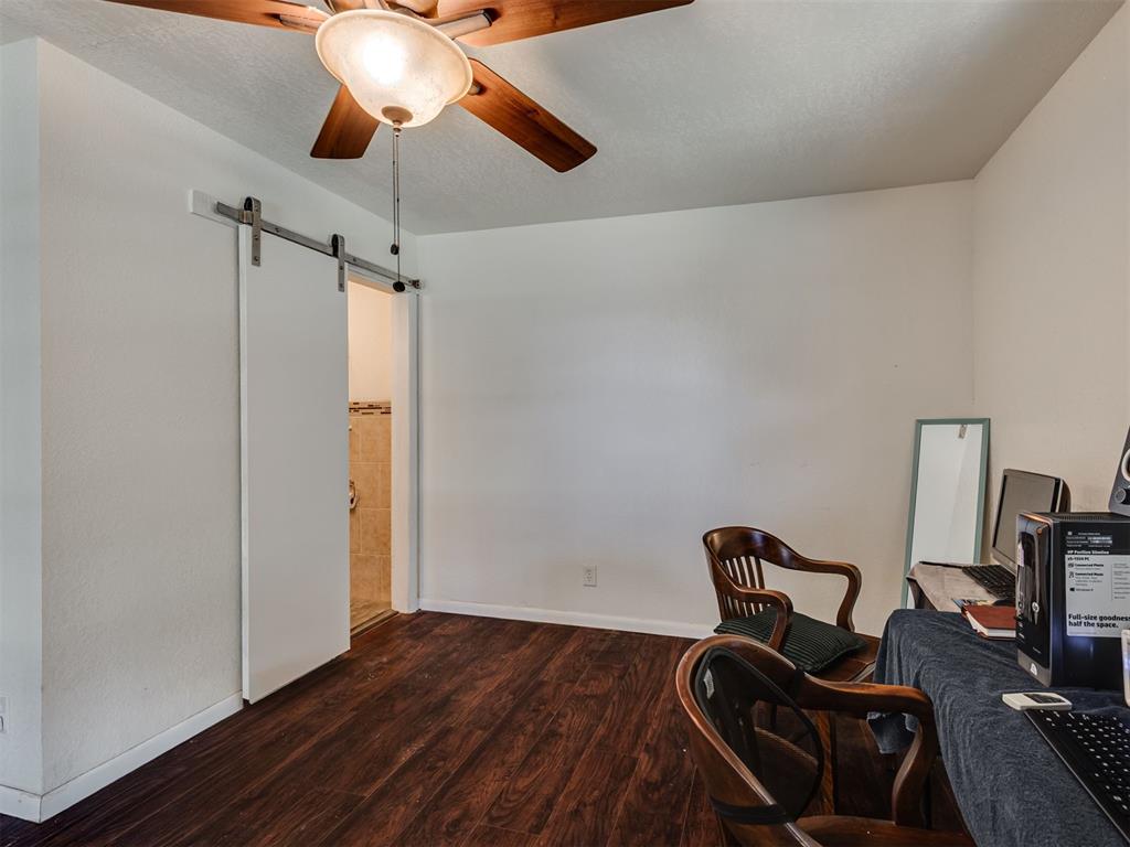 1205 Sw 55th Street Property Photo 12