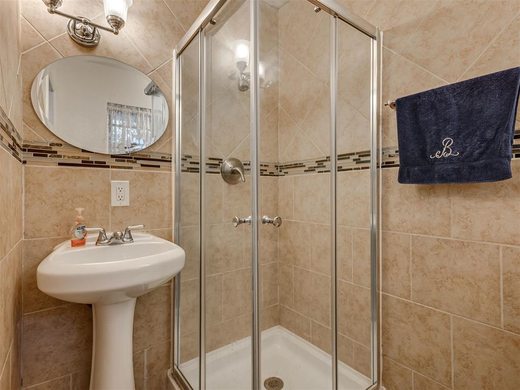 1205 Sw 55th Street Property Photo 14
