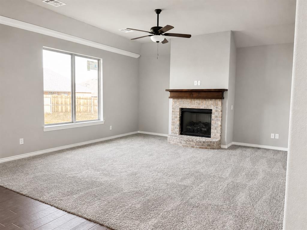 2804 Cedar Ridge Drive Property Photo 3