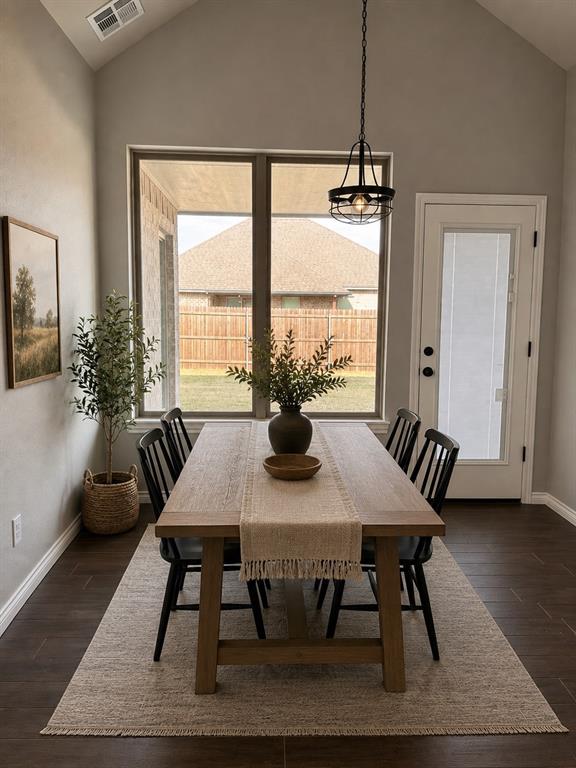 2804 Cedar Ridge Drive Property Photo 5