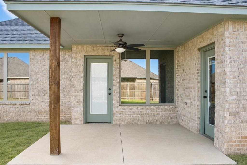2804 Cedar Ridge Drive Property Photo 7
