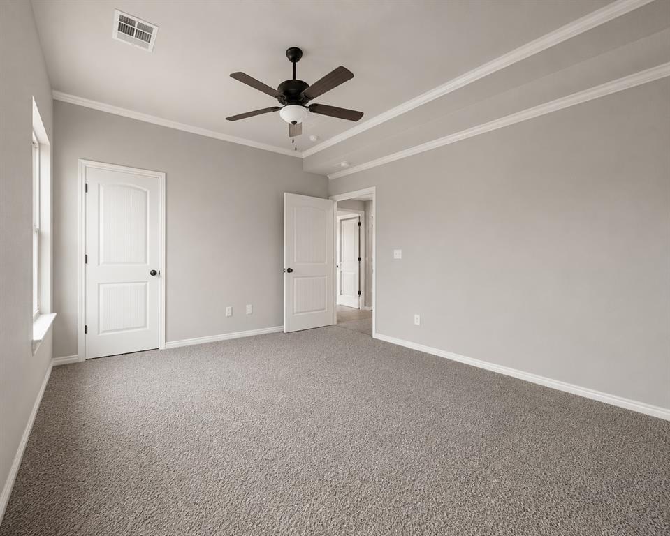 2804 Cedar Ridge Drive Property Photo 9