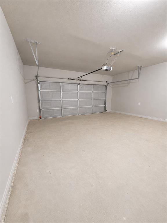 2804 Cedar Ridge Drive Property Photo 19