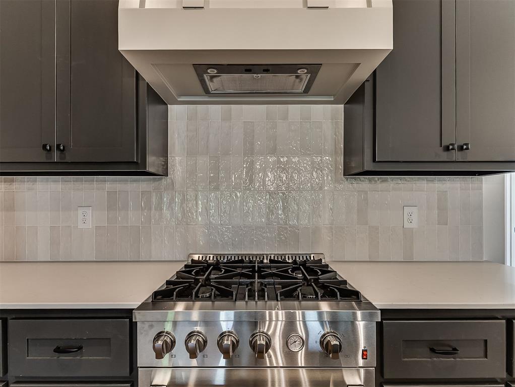 12425 Dolche Vita Drive Property Photo 6