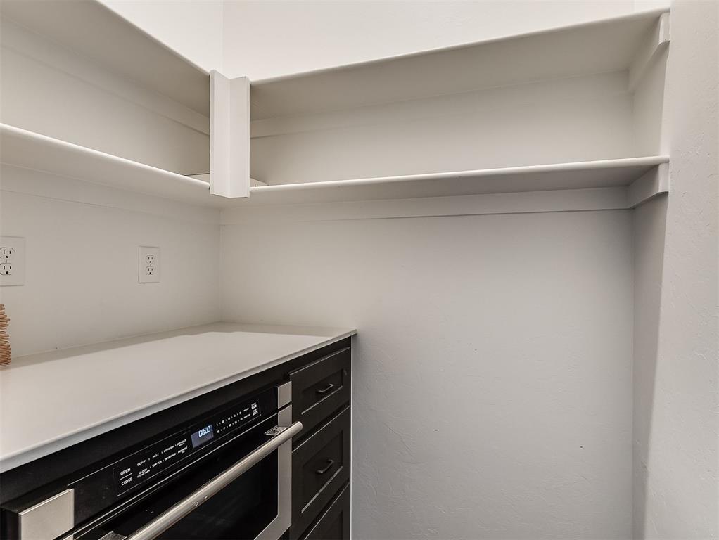 12425 Dolche Vita Drive Property Photo 7