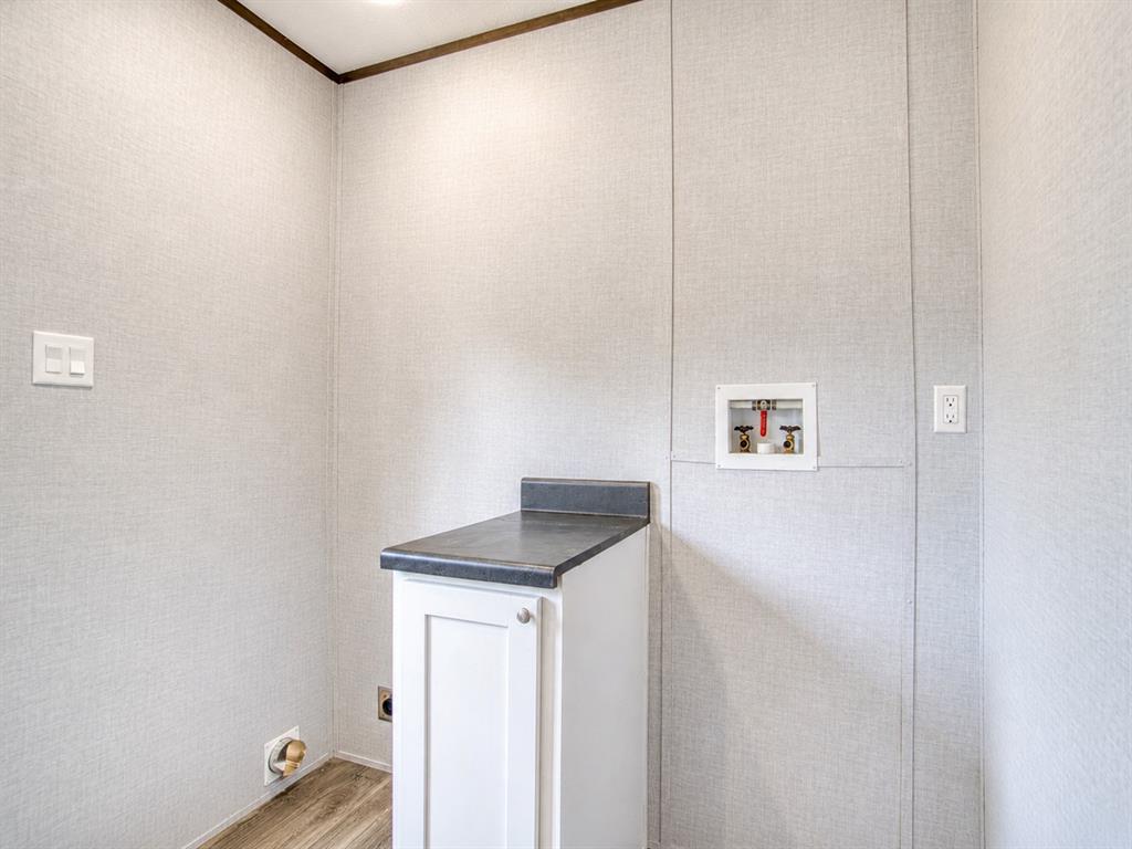 9408 Joy Road Property Photo 30