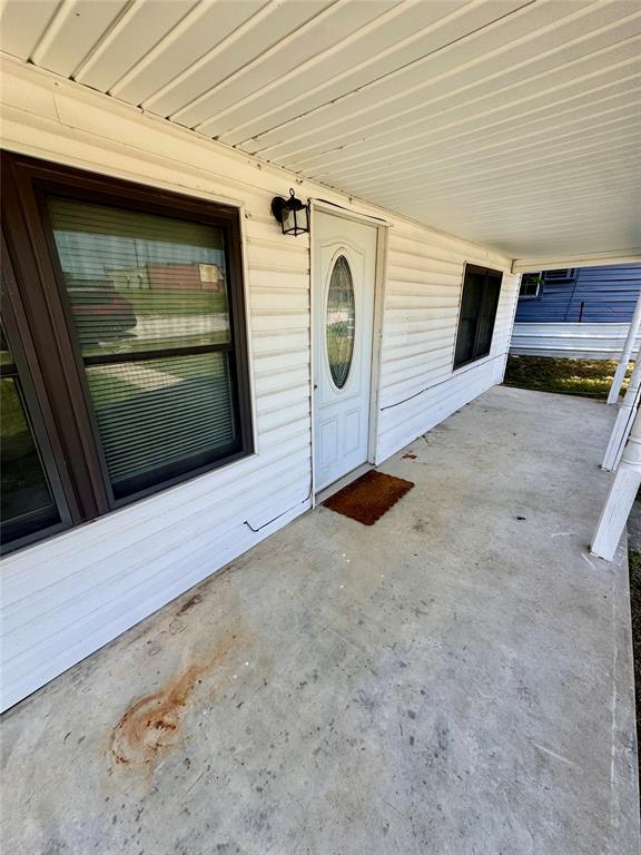 107 N Highland Street Property Photo 3