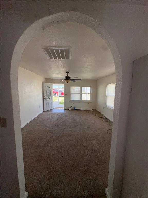 107 N Highland Street Property Photo 7