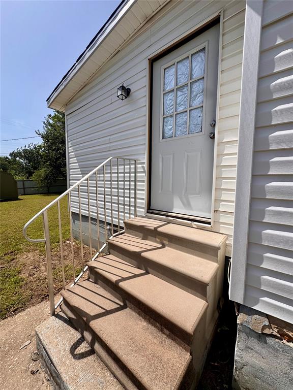 107 N Highland Street Property Photo 20