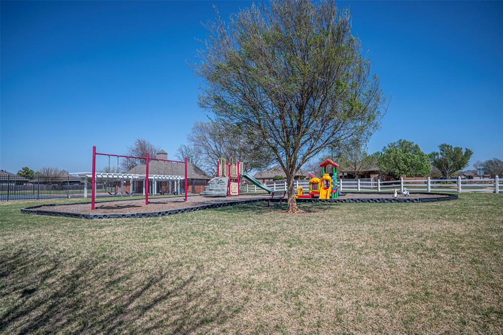 1824 Fairmont Lane Property Photo 35