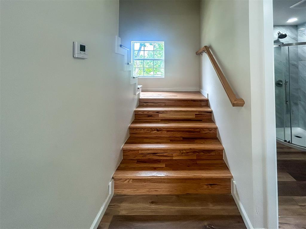208 W Apache Street Property Photo 31