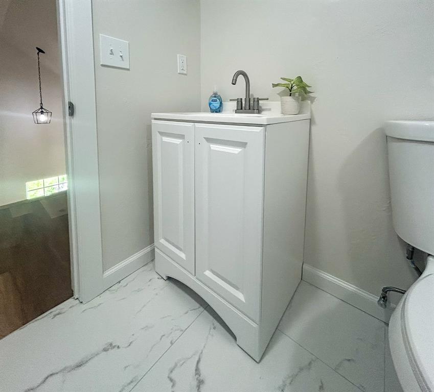 208 W Apache Street Property Photo 34