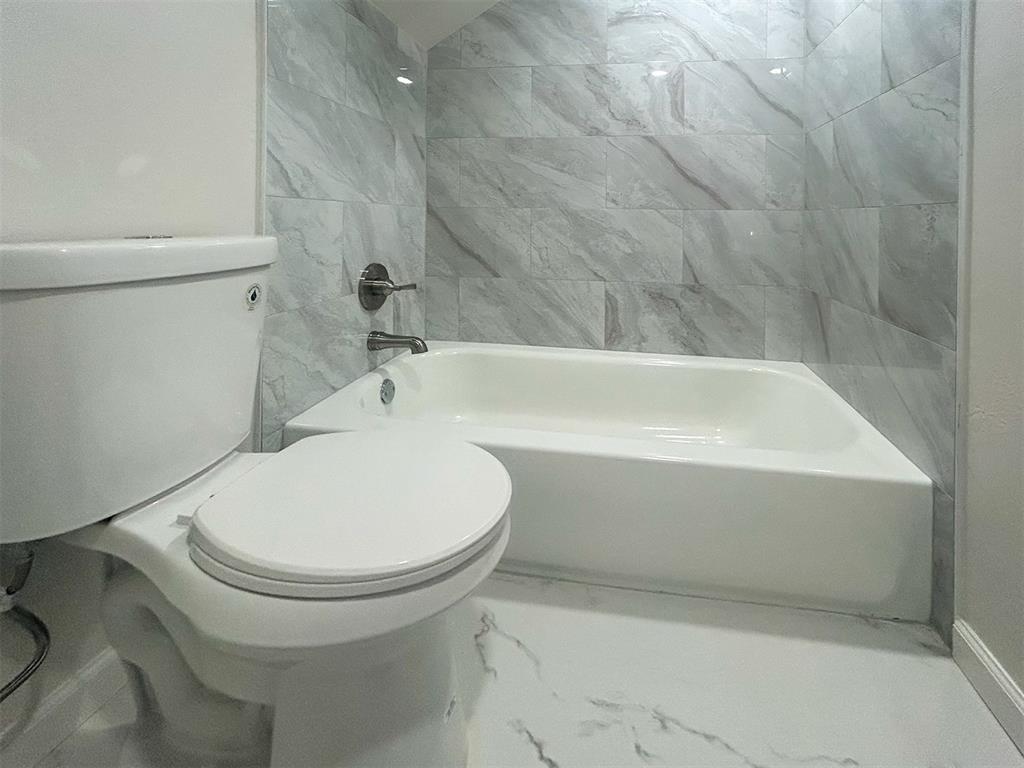 208 W Apache Street Property Photo 35