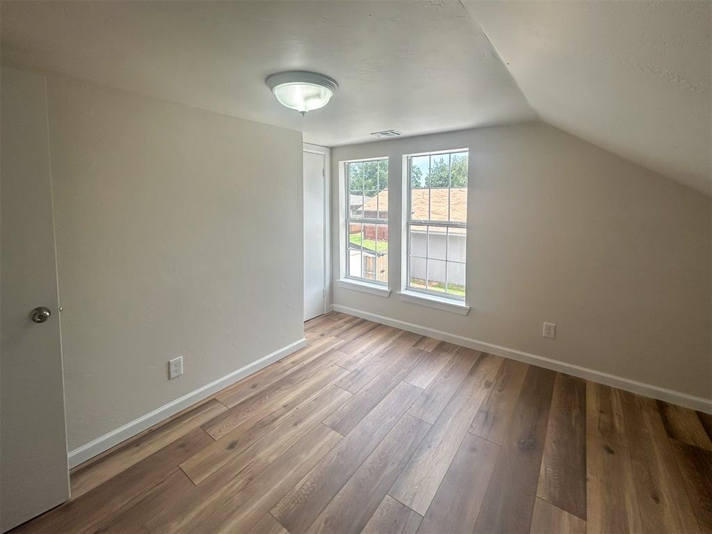 208 W Apache Street Property Photo 36