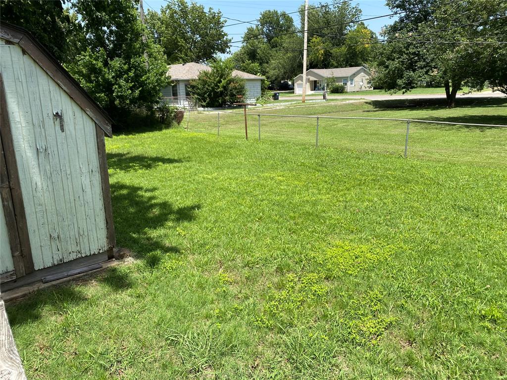 8 W Pulaski Street Property Photo 20