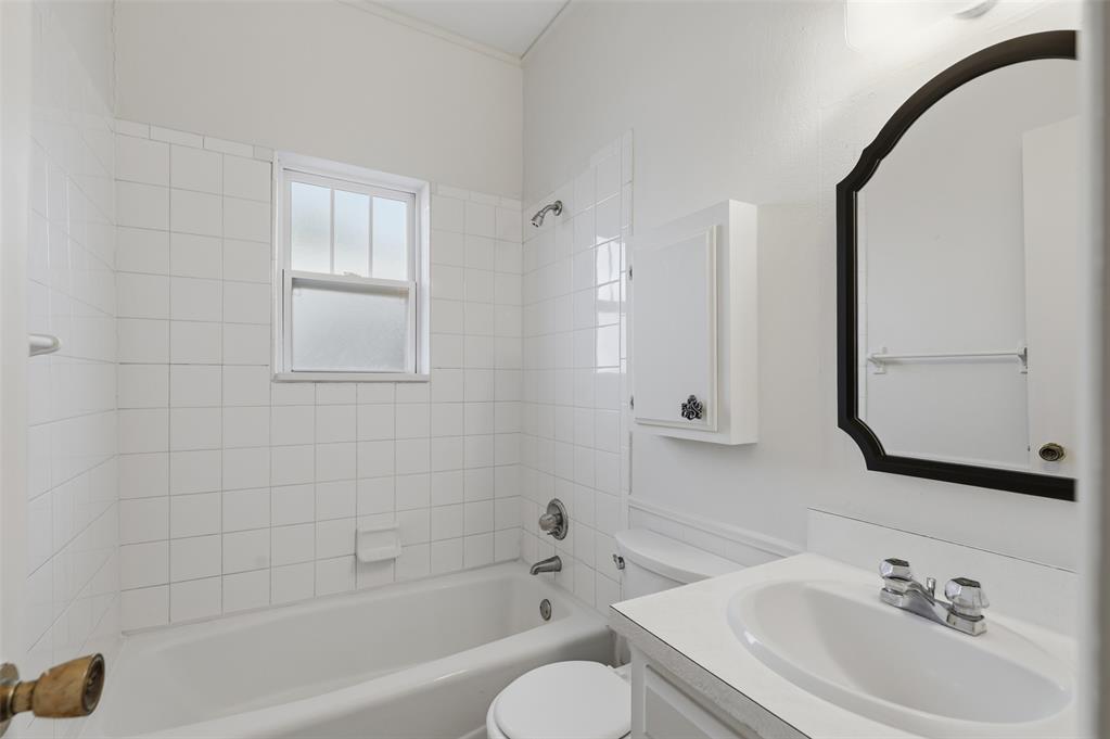 1443 Nw 41st Street Property Photo 23