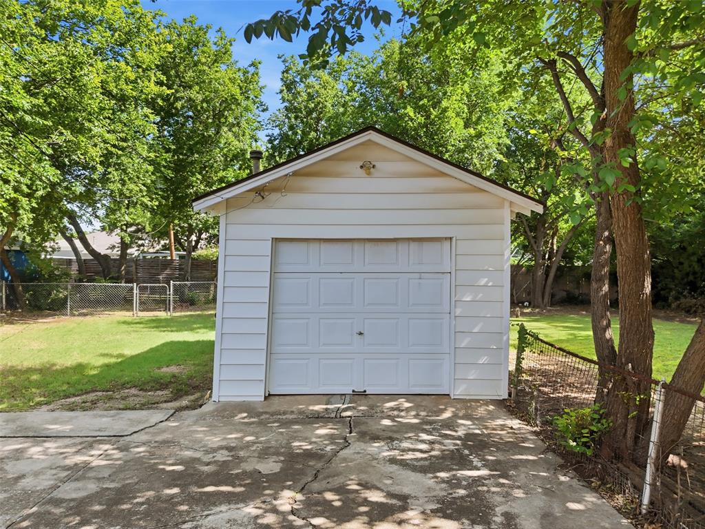 1443 Nw 41st Street Property Photo 27