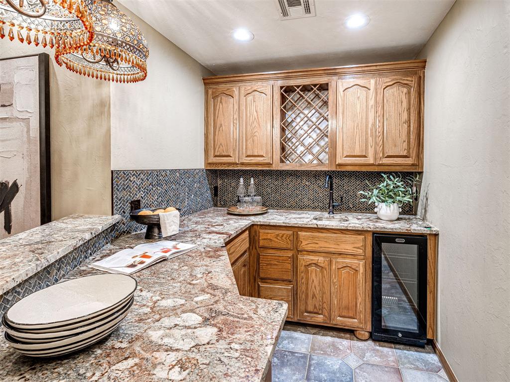 20611 Deer Springs Circle Property Photo 32