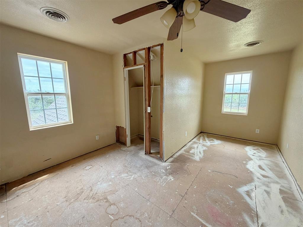 5885 S Canadian Road Property Photo 5