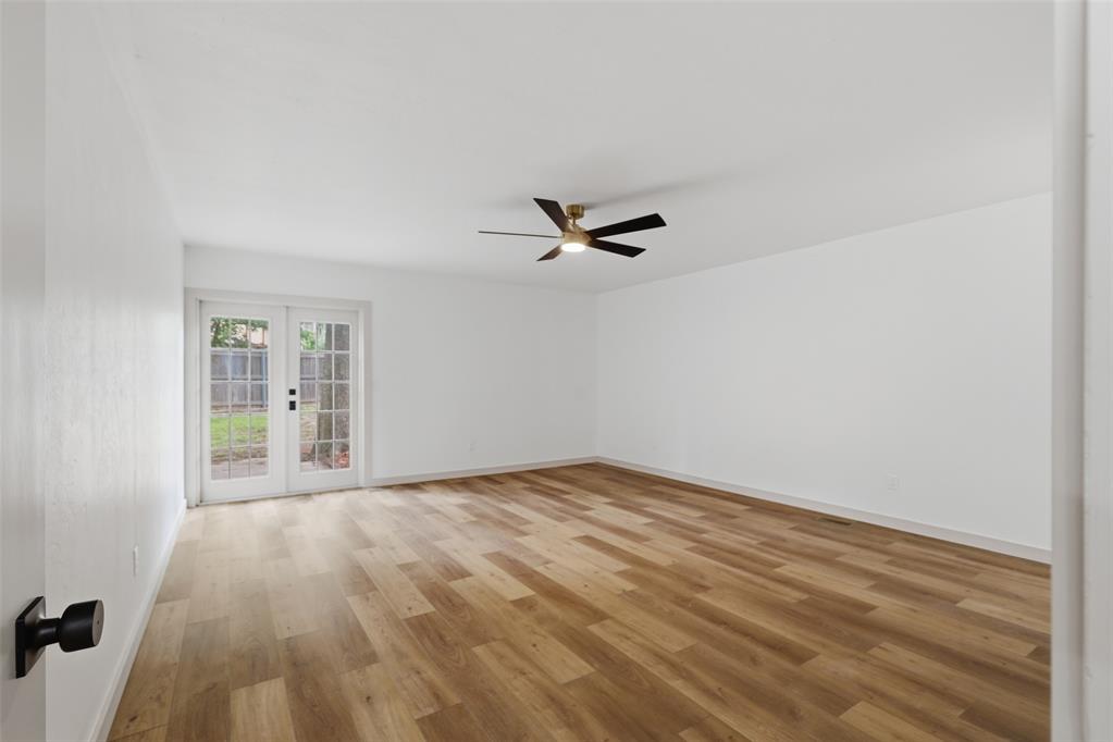 2904 Robin Road Property Photo 24