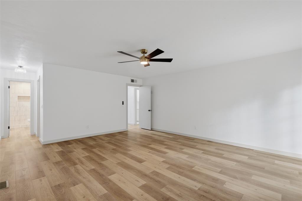 2904 Robin Road Property Photo 26