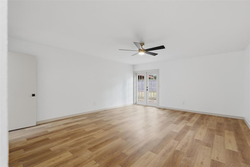 2904 Robin Road Property Photo 27