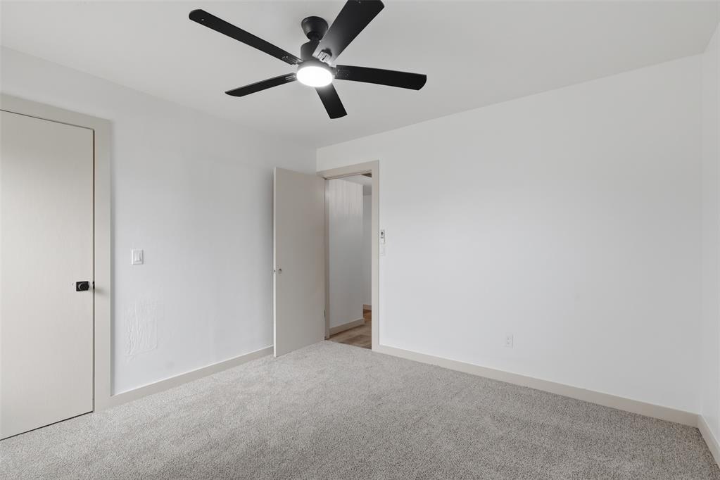 2904 Robin Road Property Photo 34