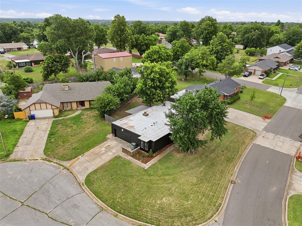 2904 Robin Road Property Photo 47
