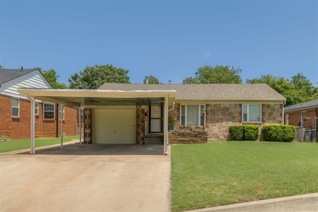4135 Nw 19th Street Property Photo 4