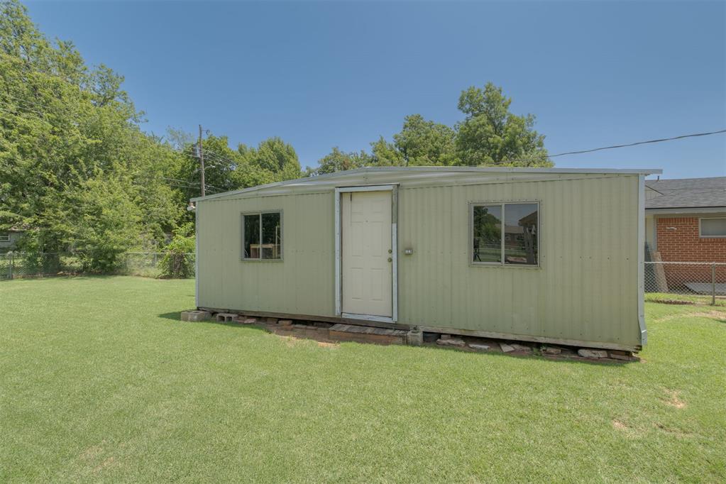 4135 Nw 19th Street Property Photo 10