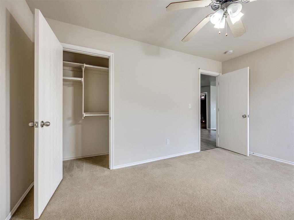 609 E Linden Lane Property Photo 11