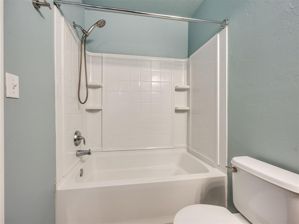 609 E Linden Lane Property Photo 33
