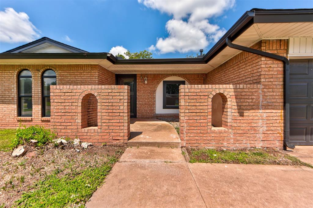11209 Bel Air Place Property Photo 4