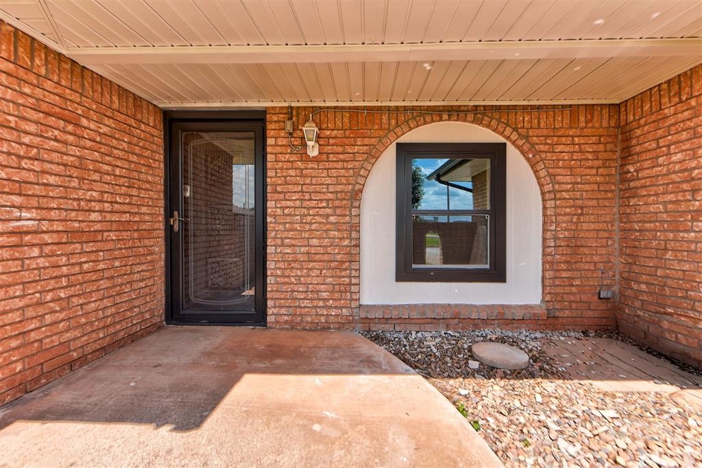 11209 Bel Air Place Property Photo 5