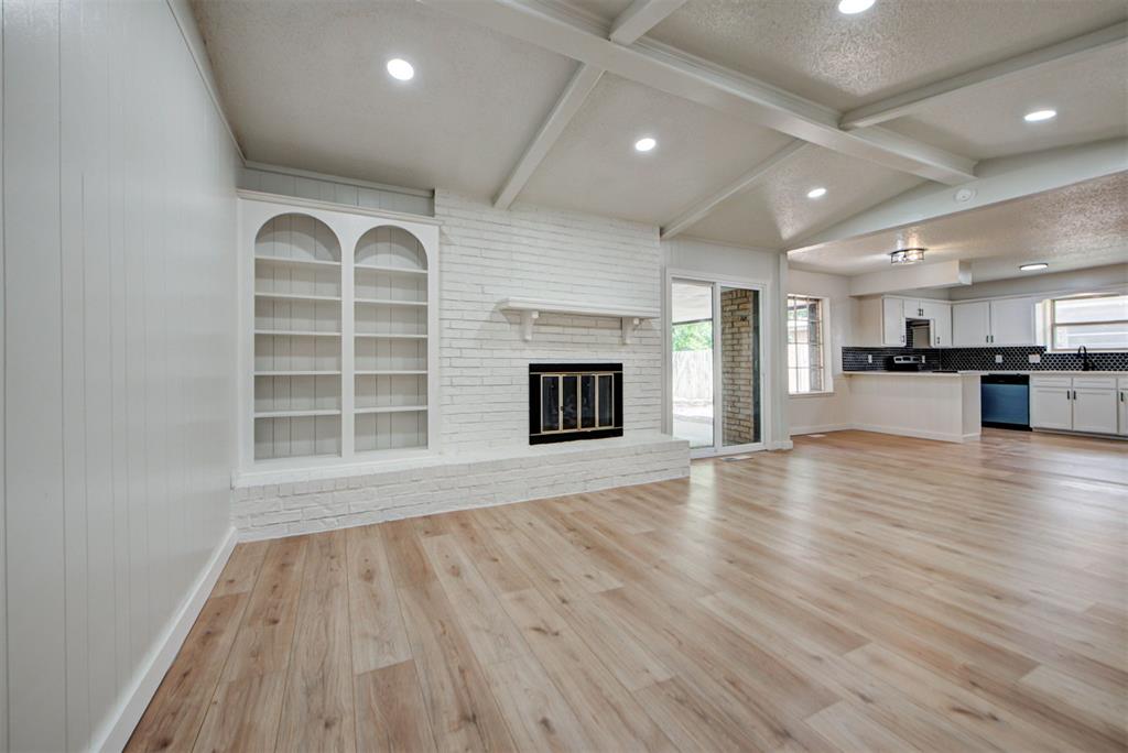 11209 Bel Air Place Property Photo 8