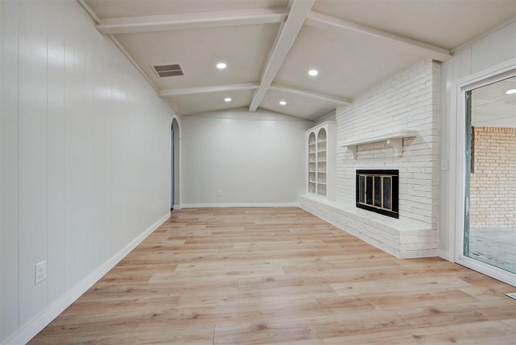 11209 Bel Air Place Property Photo 12
