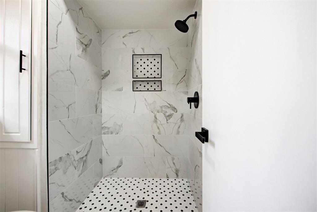 11209 Bel Air Place Property Photo 33