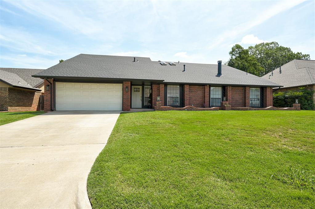 14108 Osage Drive Property Photo 3