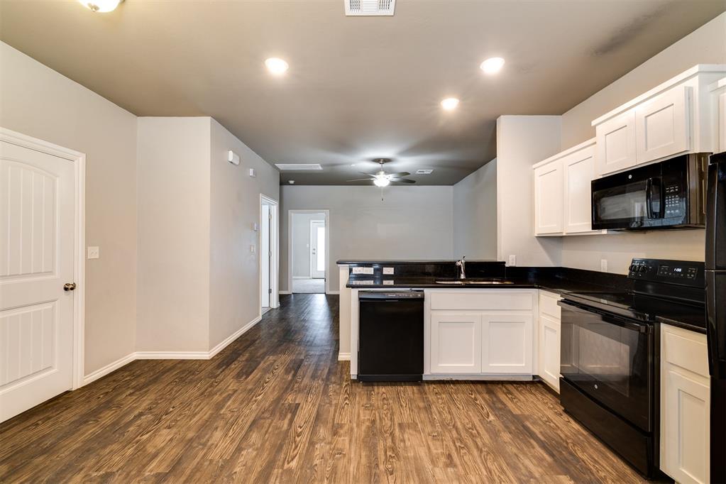 920 Sw 91st Street Property Photo 14
