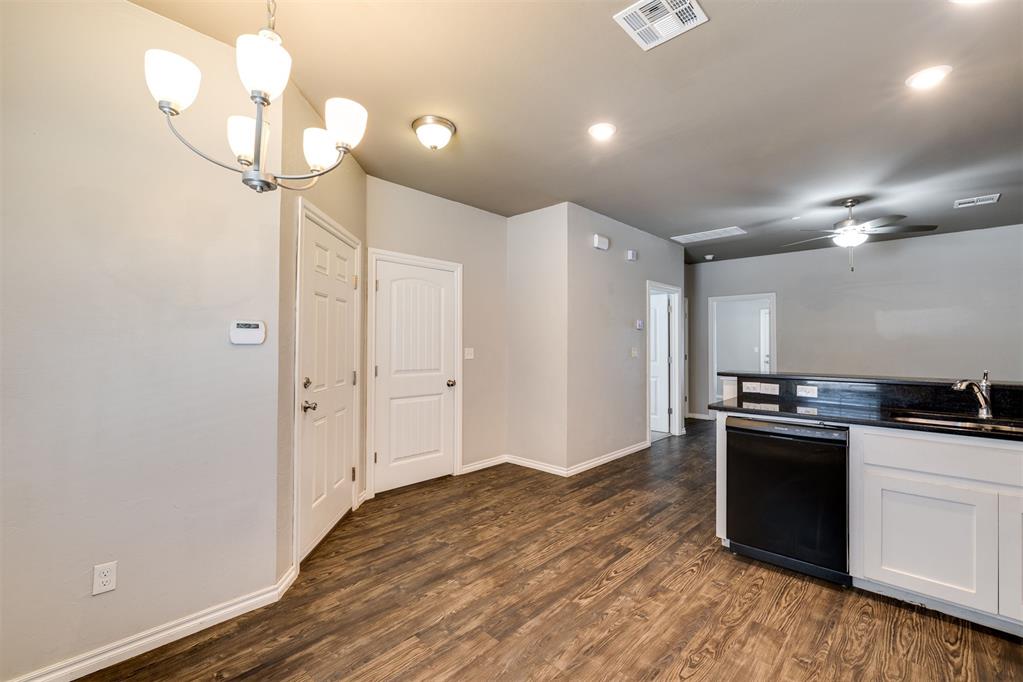 920 Sw 91st Street Property Photo 15