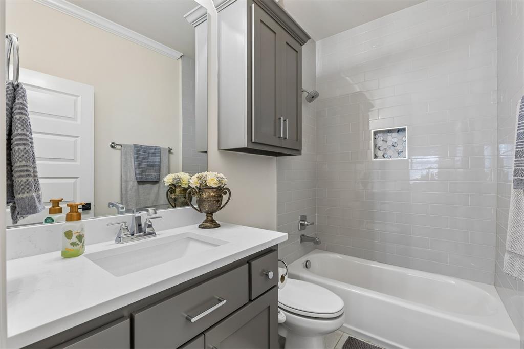16704 S 2 Avenue Property Photo 20