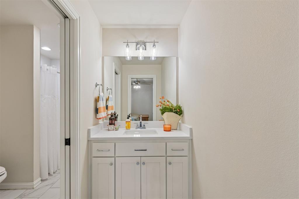 16704 S 2 Avenue Property Photo 30